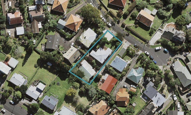5 Wahanui Road, Greenlane, Auckland - Carousel 1