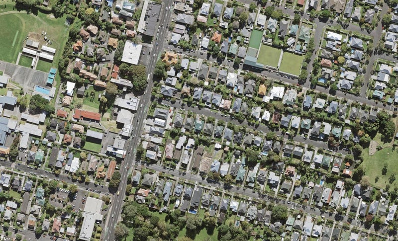 5 Mount Pleasant Road, Mount Eden, Auckland - Carousel 1