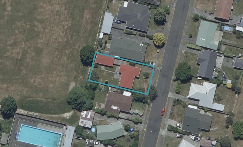 38 Fairview Avenue, Feilding, Feilding - Carousel 1