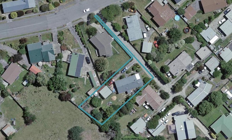 8 Stout Street, Masterton - Carousel 1