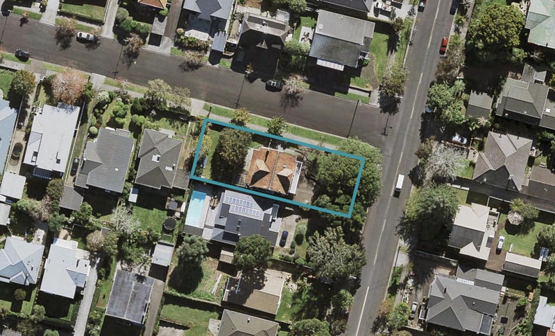 29 Glenalmond Road, Epsom, Auckland - Carousel 1