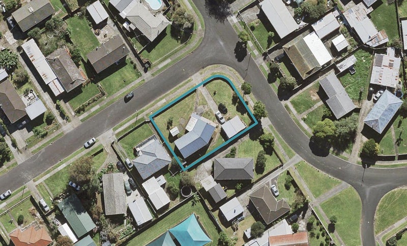 2A Desford Place, Mangere, Auckland - Carousel 1