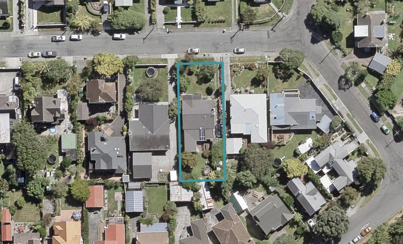 20 Maire Street, Woburn, Lower Hutt - Carousel 1