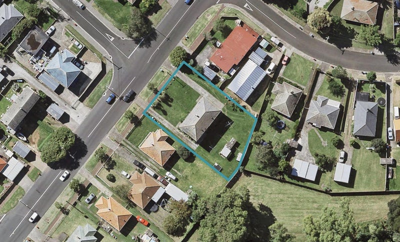 54 Tripoli Road, Panmure, Auckland - Carousel 1