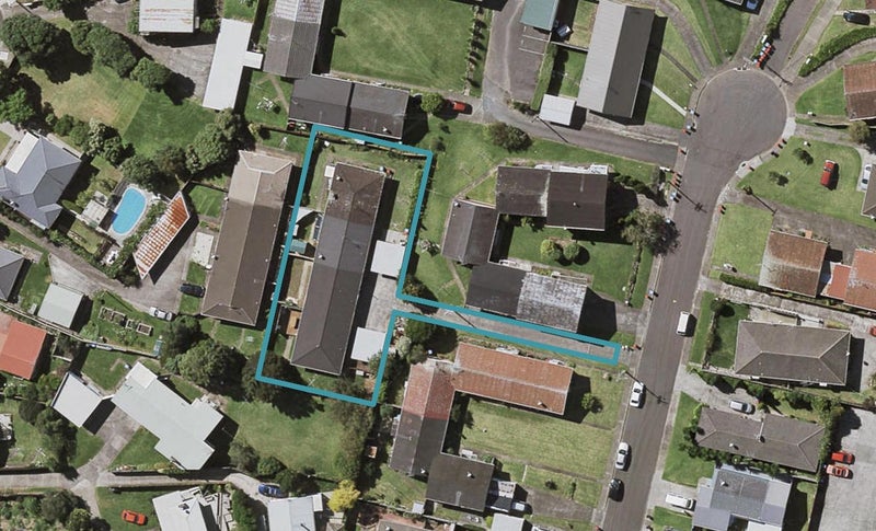 4/16 Dinglebank Road, Mount Wellington, Auckland - Carousel 1