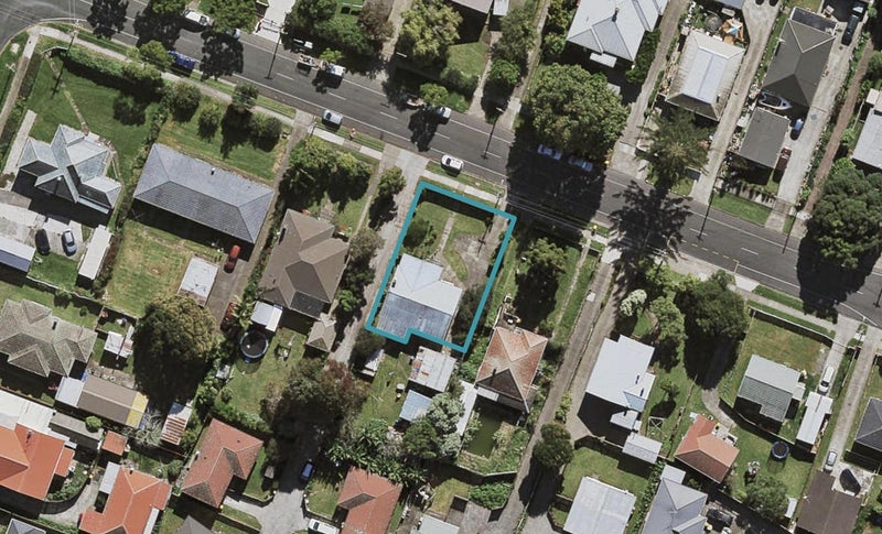 8 Vine Street, Mangere East, Auckland - Carousel 1