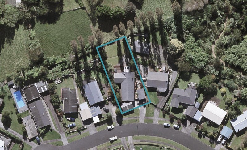 20 Salcombe Terrace, Welbourn, New Plymouth - Carousel 1