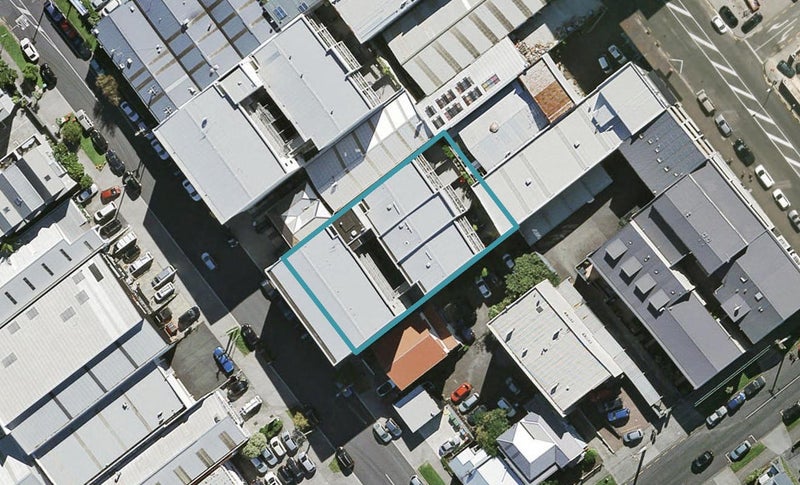 2C/33 Mackelvie Street, Grey Lynn, Auckland - Carousel 1