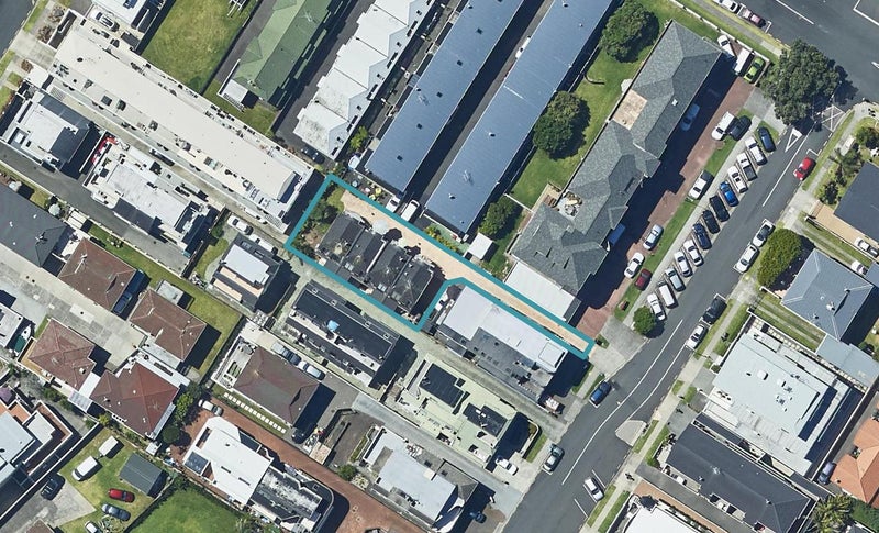 4/13B Commons Avenue, Mount Maunganui, Mount Maunganui - Carousel 1