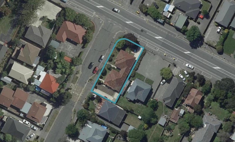 2/124 Osborne Street, Waltham, Christchurch - Carousel 1