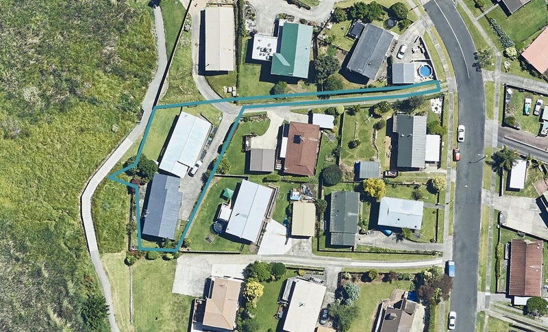 11B Westwood Street, Bellevue, Tauranga - Carousel 1