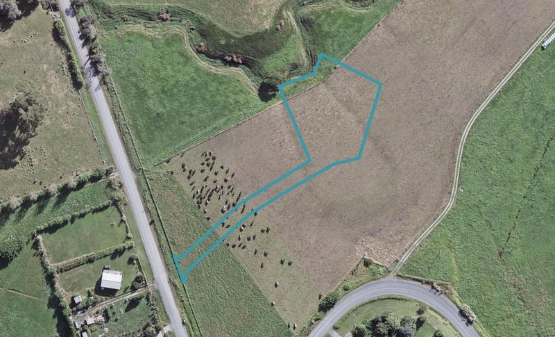 Property Valuation for 14 Journeys End, Tapora | Trade Me Property