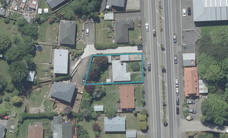 350 Kaikorai Valley Road, Bradford, Dunedin - Carousel 1
