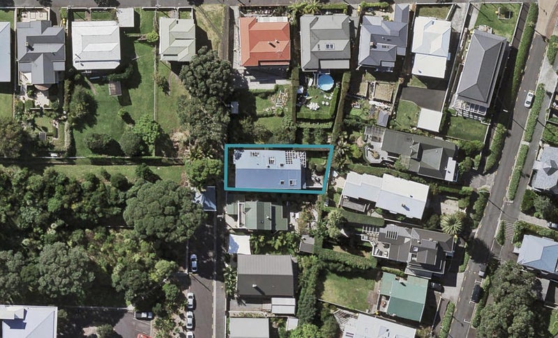 12 Spring Street, Devonport, Auckland - Carousel 1