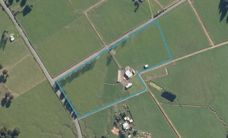 18 Russek Road, Hūkerenui, Hikurangi - Carousel 1