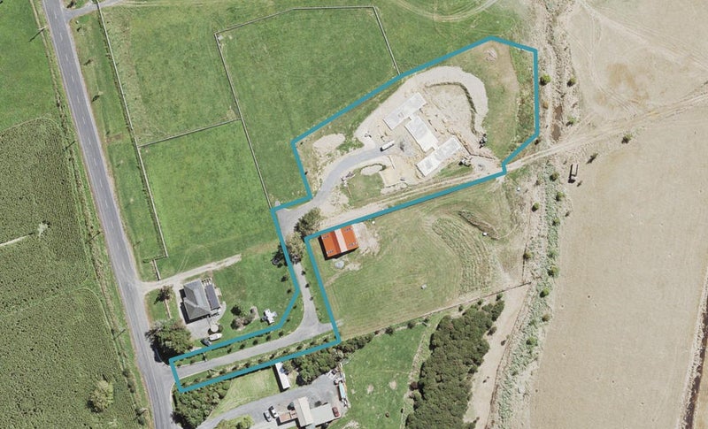 212 Monument Road, Papakura - Carousel 1