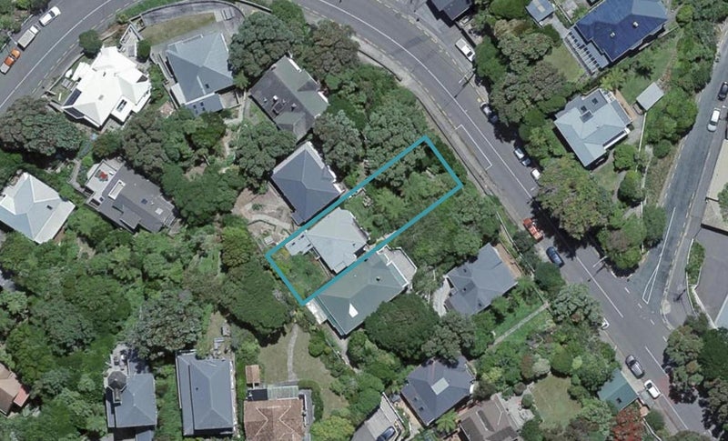 141 Upland Road, Kelburn, Wellington - Carousel 1
