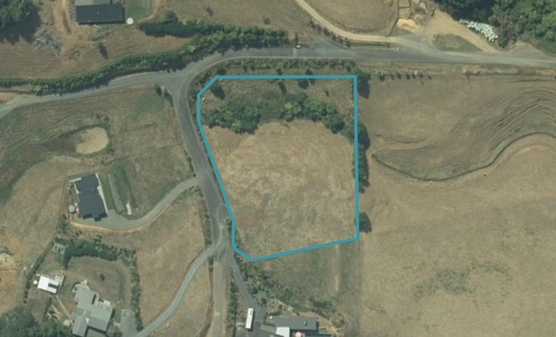 7 Tiwarawara Lane, Puketotara, Te Awamutu - Carousel 1
