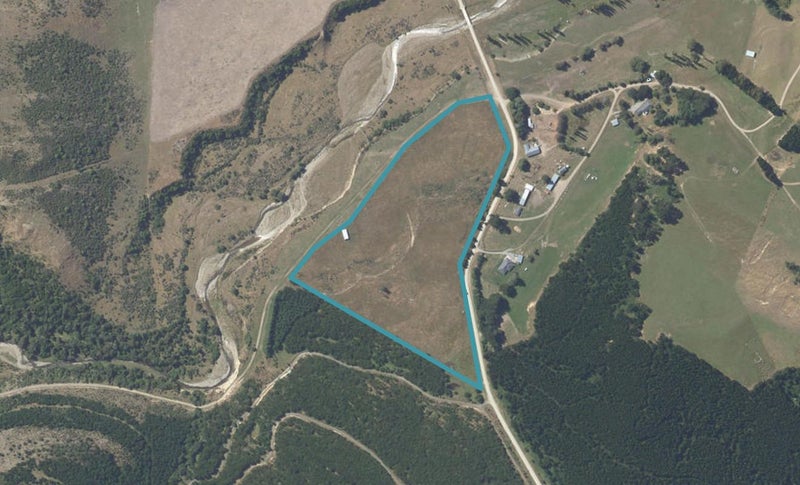 2168 Back Line Road, Timaru - Carousel 1