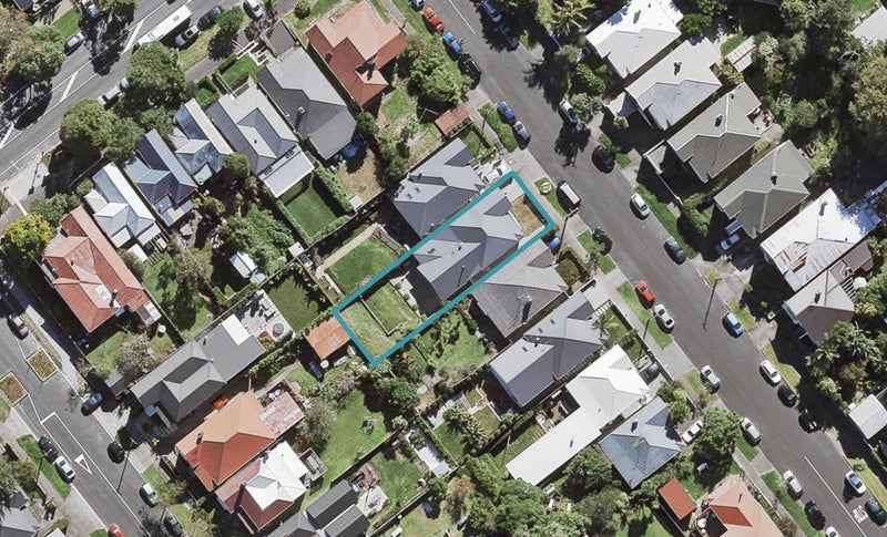 36 Beaconsfield Street, Grey Lynn, Auckland - Carousel 1