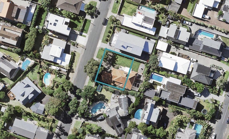 17A Muritai Road, Milford, Auckland - Carousel 1