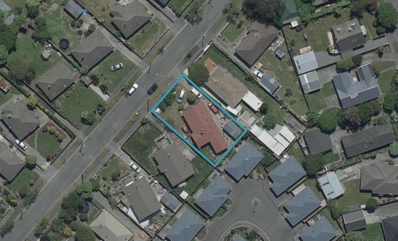 32 Flay Crescent, Burnside, Christchurch - Carousel 1