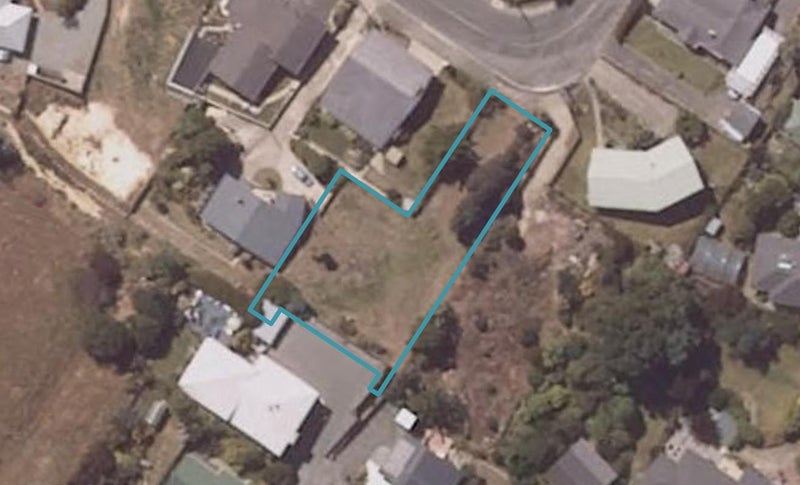 7 Ashburn Street, Oamaru North, Oamaru - Carousel 1