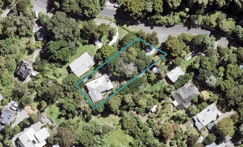 769 South Titirangi Road, Titirangi, Auckland - Carousel 1