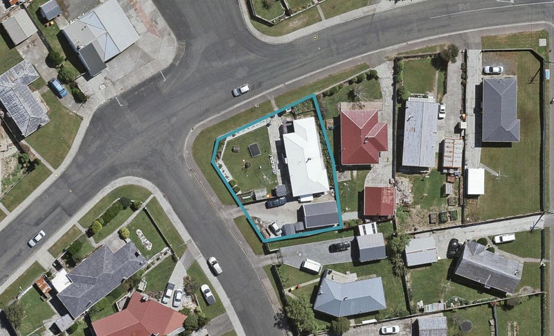 10 Paisley Street, Kew, Invercargill - Carousel 1