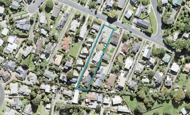 22 ZEALANDIA Road, Manly, Whangaparaoa - Carousel 1
