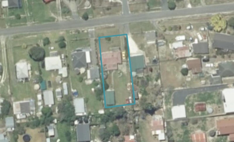 11 Puriri Avenue, KAIAUA, MIRANDA - Carousel 1