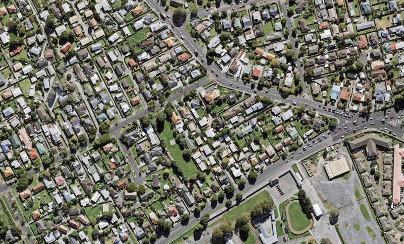 4B Canal Road, Avondale, Auckland - Carousel 1