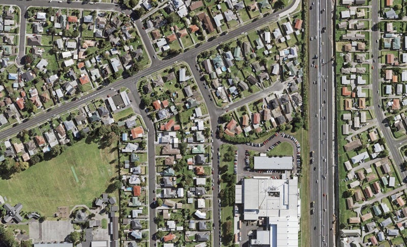7 Sterling Avenue, Manurewa East, Auckland - Carousel 1