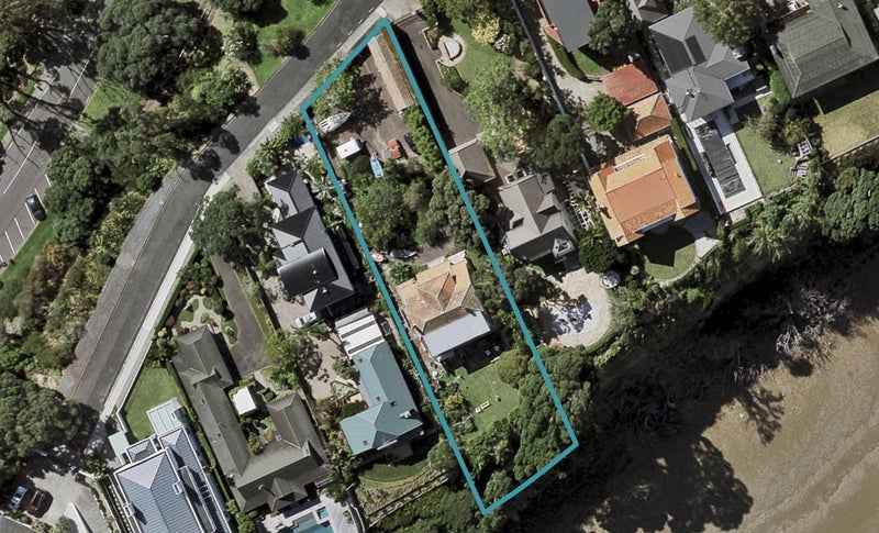 8 Marine Terrace, Bayswater, Auckland - Carousel 1