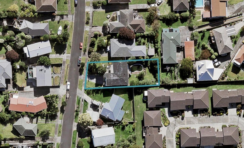 39 McFadzean Drive, Blockhouse Bay, Auckland - Carousel 1