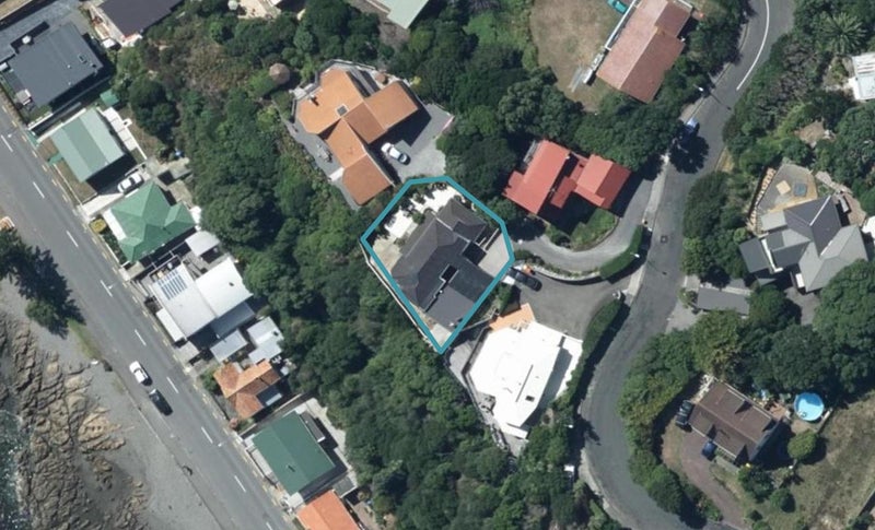 113 Motuhara Road, Plimmerton, Porirua - Carousel 1