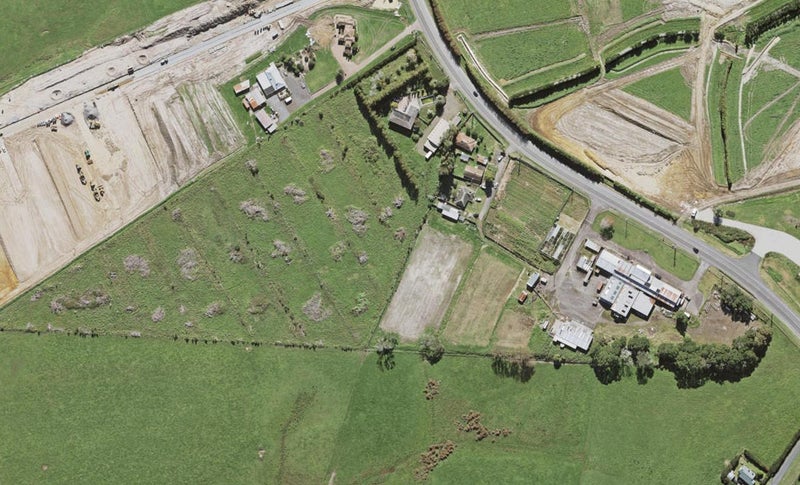 2/55 Tahetoka Street, Westgate, Auckland - Carousel 1