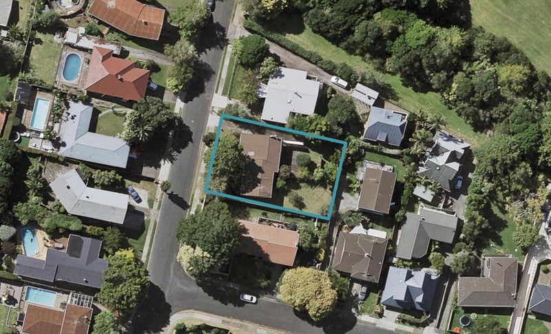10 Glenside Avenue, Pakuranga, Auckland - Carousel 1