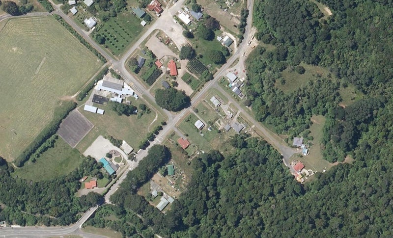 10769 Route 52, Pongaroa - Carousel 1