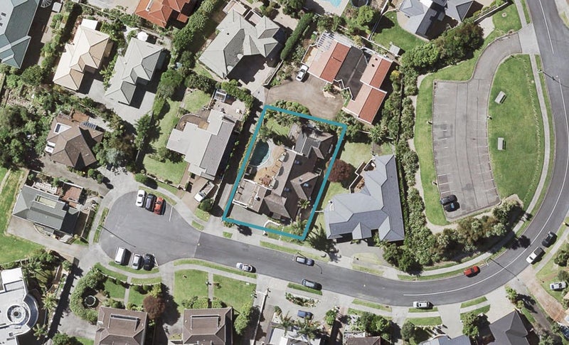 50 McCahill Views, Botany Downs, Auckland - Carousel 1