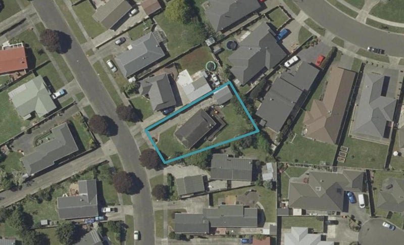 41 Peppertree Glade, Kelvin Grove, Palmerston North - Carousel 1