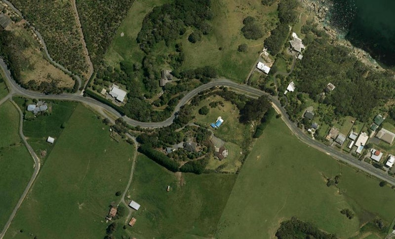 1060 Cove Road, Langs Beach, Waipu - Carousel 1