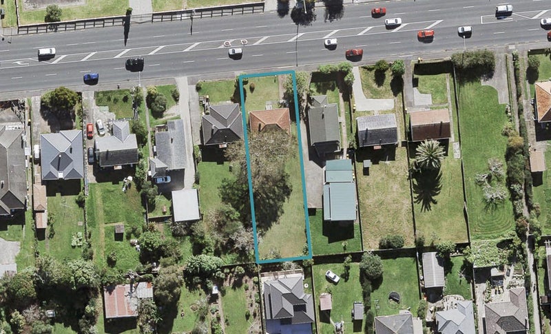3192 Great North Road, New Lynn, Auckland - Carousel 1