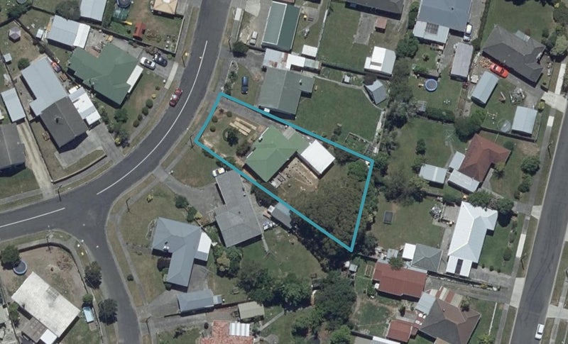 31 Edinburgh Street, Feilding, Feilding - Carousel 1