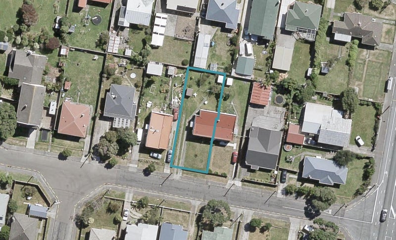 8 Pirie Crescent, Moera, Lower Hutt - Carousel 1