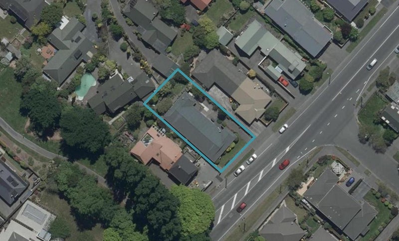 2/137 Grahams Road, Burnside, Christchurch - Carousel 1