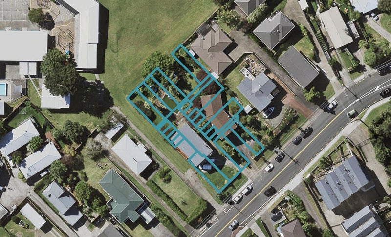 10/200 Sunnynook Road, Totara Vale, Auckland - Carousel 1