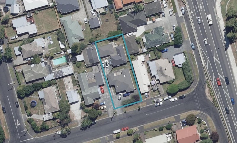 111 Cook Street, Hamilton East, Hamilton - Carousel 1