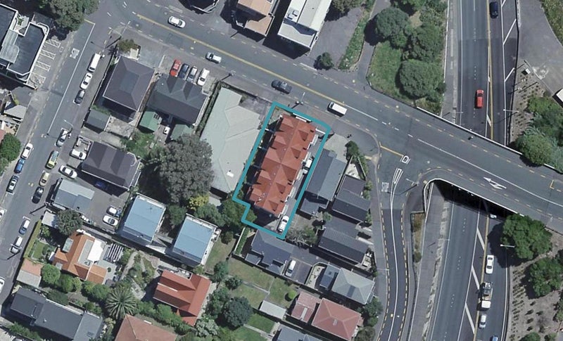 143 Ghuznee Street, TE ARO 6011, WELLINGTON - Carousel 1