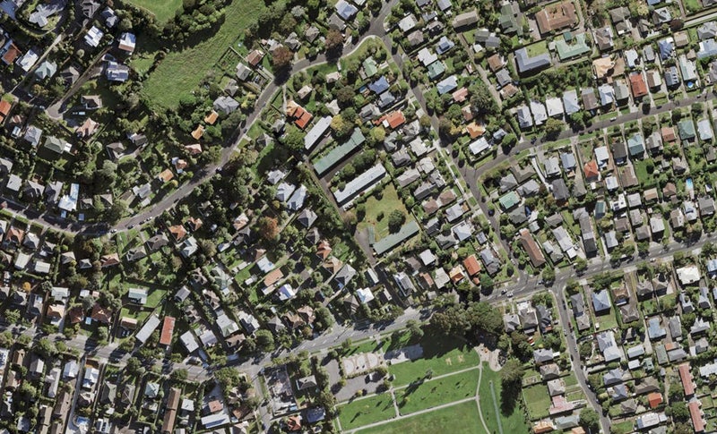 2/63B Owairaka Avenue, Mount Albert, Auckland - Carousel 1